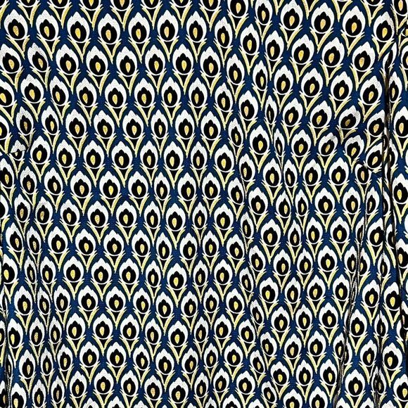 NWT Cupcakes and Cashmere Blue Yellow White Blouse Top Sz L - Picture 4 of 7